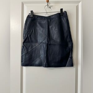 Vegan mini skirt